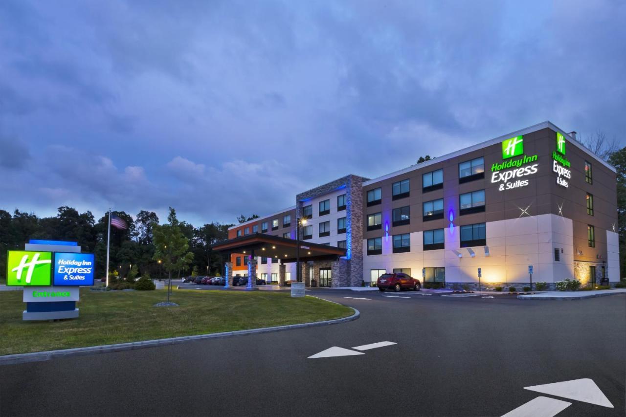 Holiday Inn Express & Suites - Painesville - Concord By Ihg Exterior photo